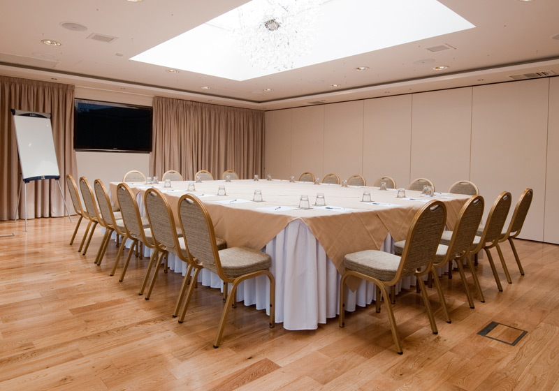 Corporate Hire Corporate Hire